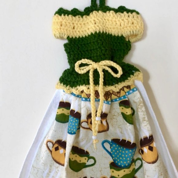 Crochet dress shape dish towel set, Handmade houswarming gift - Picture 12 of 13